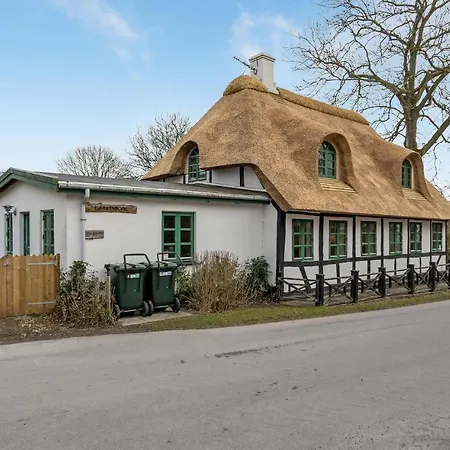 3 Bedroom Awesome In Tranekaer * Osterhuse