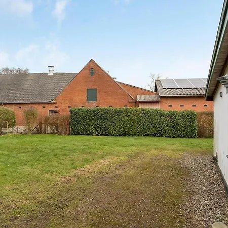 3 Bedroom Awesome In Tranekaer Dom wakacyjny Osterhuse