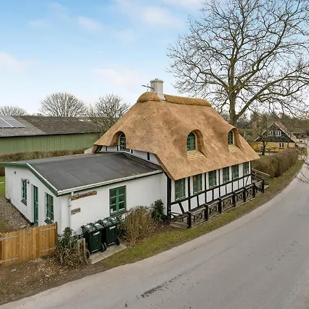 3 Bedroom Awesome In Tranekaer Dom wakacyjny *