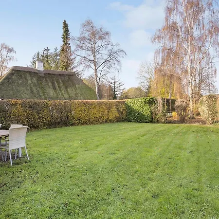 3 Bedroom Awesome In Tranekaer Holiday home Osterhuse