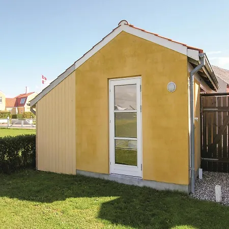 Holiday home Three-bedroom Holiday In Tranekar