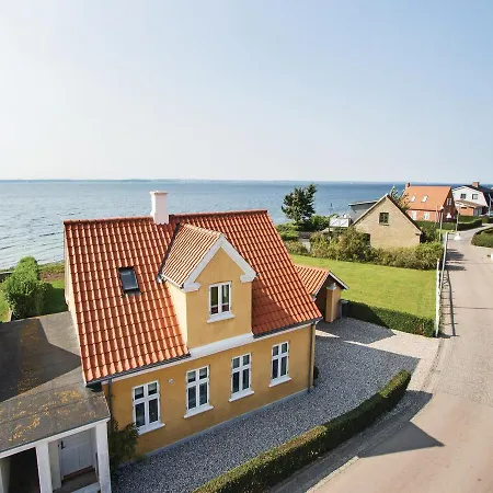 Three-bedroom Holiday In Tranekar Holiday home